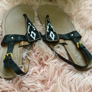 🔥Dolce Vita flat sandals -Sz 8